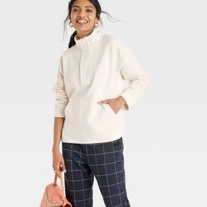 NWT!  3/4 Zip fleece lined cropped sweatshirt